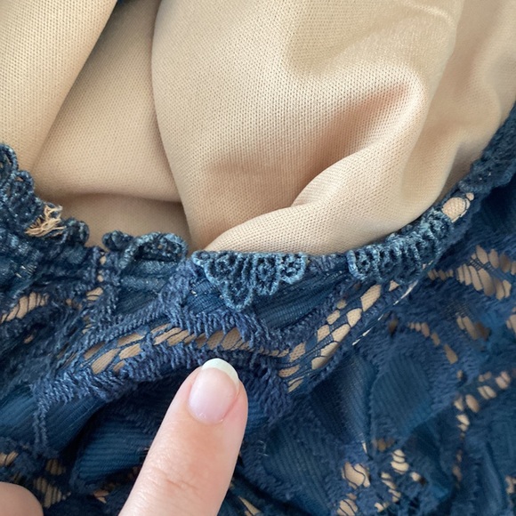 Juniors formal dress blue lace - Picture 6 of 7